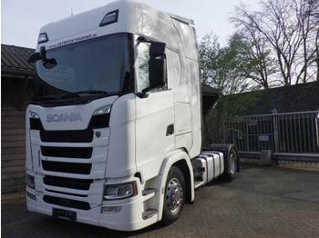 Nyergesvontató SCANIA S 410