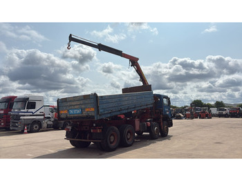 Billenőplatós teherautó, Darus autó MAN 35.362 (6 CYLINDER / MANUAL PUMP / 8X4 / FALFINGER CRANE PK80 / STEEL SUSP.): 4 kép.