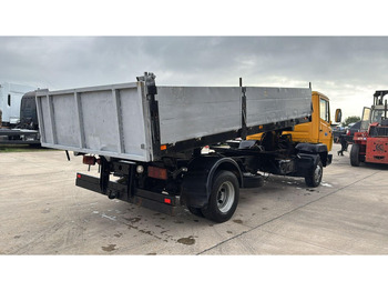 Billenőplatós teherautó Mercedes-Benz SK 814 (MANUAL PUMP / POMPE MANUELLE / LAMES): 4 kép. Billenőplatós teherautó Mercedes-Benz SK 814 (MANUAL PUMP / POMPE MANUELLE / LAMES): 4 kép.