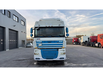 Nyergesvontató DAF XF 105.460 (BOITE MANUELLE / MANUAL GEARBOX): 2 kép.