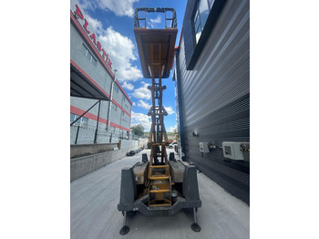 Ollós emelő HAULOTTE 12DX COMPACT: 3 kép. Ollós emelő HAULOTTE 12DX COMPACT: 3 kép.