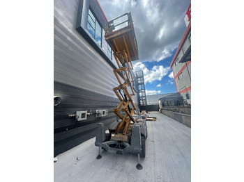 Ollós emelő HAULOTTE 12DX COMPACT: 4 kép. Ollós emelő HAULOTTE 12DX COMPACT: 4 kép.