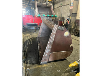 Új Rakodókanál Volvo L180 General Purpose Bucket: 2 kép.