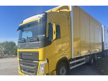 Dobozos felépítményű teherautó VOLVO FH 500