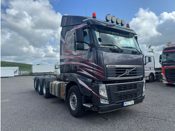 Horgos rakodó teherautó Volvo FH540: 2 kép.
