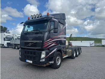 Horgos rakodó teherautó Volvo FH540: 4 kép.