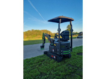 Minikotró WCM CTX 8010 Servo Diesel: 4 kép. Minikotró WCM CTX 8010 Servo Diesel: 4 kép.