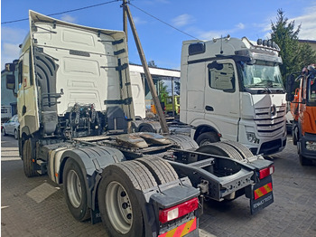 Nyergesvontató Renault Gama T 480: 4 kép.