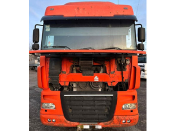 Nyergesvontató DAF XF 95.430 Tractor head: 5 kép.