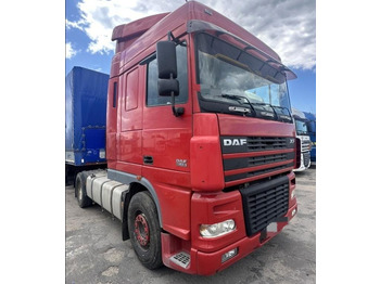 Nyergesvontató DAF XF 95