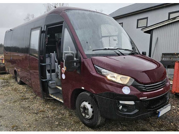 Minibusz IVECO Daily 70c18