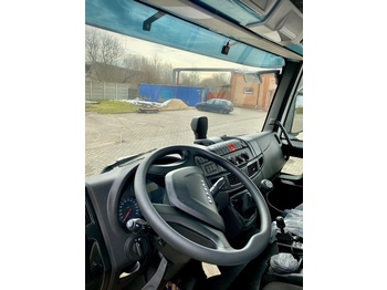 Új Többcélú/ Speciális jármű IVECO Eurocargo + hooklift KING HZ-10R: 3 kép.