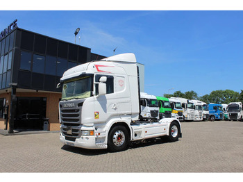Nyergesvontató SCANIA R 410