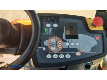 Talajtömörítő Hamm H 16 i: 3 kép. Talajtömörítő Hamm H 16 i: 3 kép.