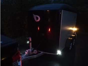 Cargo Roadster 500 312x167x199cm Alu Poly black Seitentür 100km/H Pullman 2000kg Sommer Aktion 2025 lízing Cargo Roadster 500 312x167x199cm Alu Poly black Seitentür 100km/H Pullman 2000kg Sommer Aktion 2025: 2 kép.