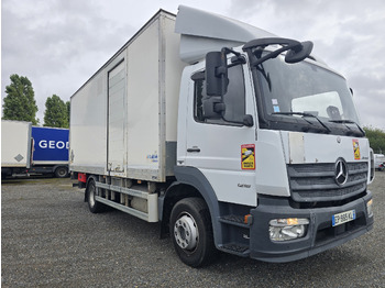 Dobozos felépítményű teherautó MERCEDES-BENZ Atego 1218