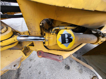 Hidraulikus henger - Rakodógép Volvo hydraulic cylinder: 5 kép.