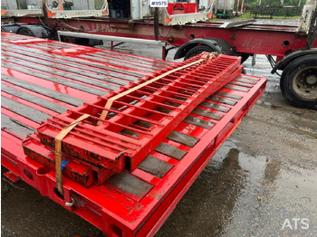 Platós pótkocsi Flatbed trailer PACTON: 4 kép.