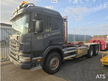 Horgos rakodó teherautó SCANIA P124