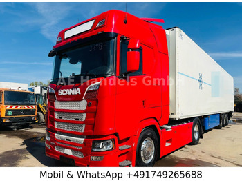 Nyergesvontató SCANIA S 500