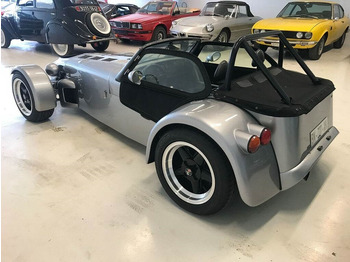 Kabrió Ford Donkervoort D8: 3 kép.