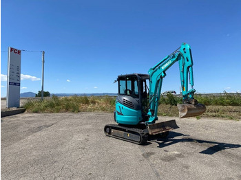 Minikotró Kobelco SK28SR-6E 1er Main Origine Française endommagée: 3 kép. Minikotró Kobelco SK28SR-6E 1er Main Origine Française endommagée: 3 kép.