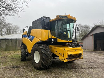 Kombájn New Holland CX 6090 4wd: 3 kép.