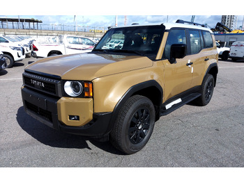 Autó TOYOTA Land Cruiser