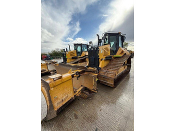 Buldózer CAT D5 LGP VPAT with Trimble Earthwork GPS: 2 kép. Buldózer CAT D5 LGP VPAT with Trimble Earthwork GPS: 2 kép.