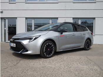 Autó TOYOTA