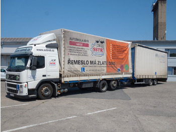 Ponyvás teherautó Volvo FM 380 6x2 + Panav Anhänger: 2 kép.