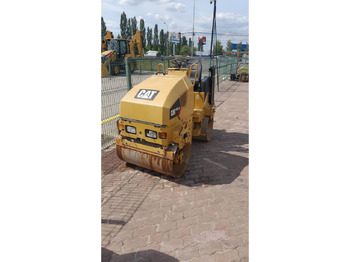 Henger CATERPILLAR