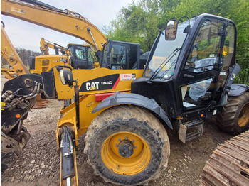 Teleszkópos rakodó CATERPILLAR TH