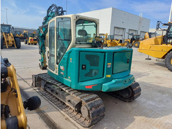 Lánctalpas kotró CAT 308CR: 4 kép. Lánctalpas kotró CAT 308CR: 4 kép.