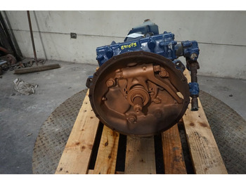 Sebességváltó - Teherautó Mercedes-Benz G4/65-7/11.0: 2 kép. Sebességváltó - Teherautó Mercedes-Benz G4/65-7/11.0: 2 kép.