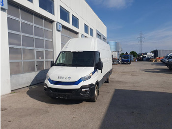Hűtős kisteherautó IVECO Daily 35s16