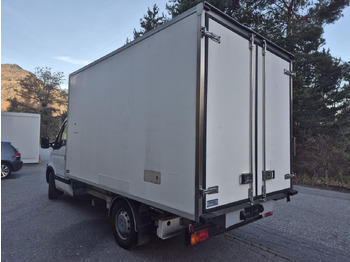 Hűtős kisteherautó Renault Master T35 dCi 120, Carrier Xarios 350, -20C: 5 kép.