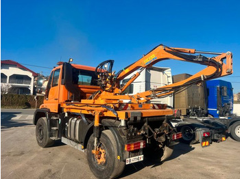 Teherautó UNIMOG U500