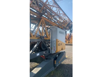 Önszerelő toronydaru LIEBHERR
