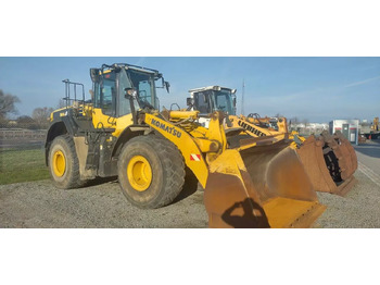 Gumikerekes homlokrakodó KOMATSU WA470-8