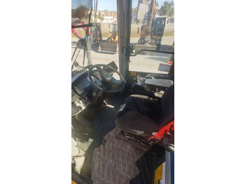 Gumikerekes homlokrakodó 2021 Komatsu WA 470-8: 5 kép.