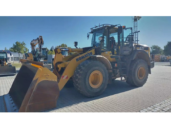 : fejléc fényképe