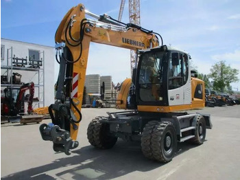 Gumikerekes kotró LIEBHERR A 916