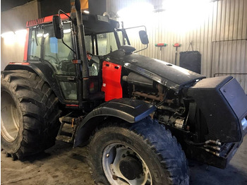 Traktor VALMET