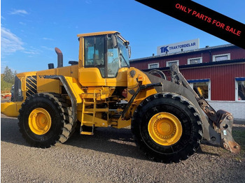 Gumikerekes homlokrakodó VOLVO L220F
