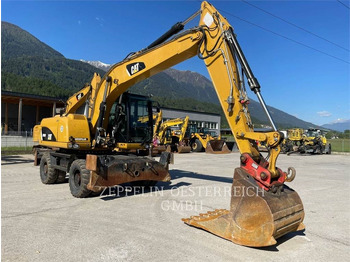 Gumikerekes kotró CATERPILLAR M316D
