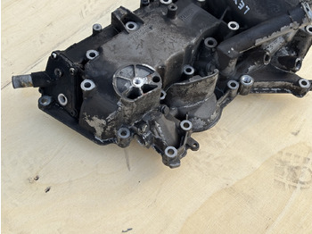 Olajhűtő - Mezőgazdasági gépek Claas Lexion 780 Obudowa, chłodnica oleju, Obudowa filtra paliwa A541188 A541092: 2 kép.