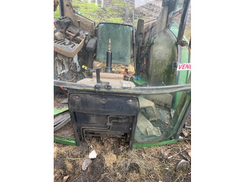 Fülke - Mezőgazdasági gépek John Deere 6100/  6200 / 6300 / 6400 - Kabina [CZĘŚCI]: 5 kép.