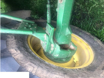 Tengely és alkatrészek JOHN DEERE