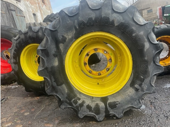 Felni JOHN DEERE